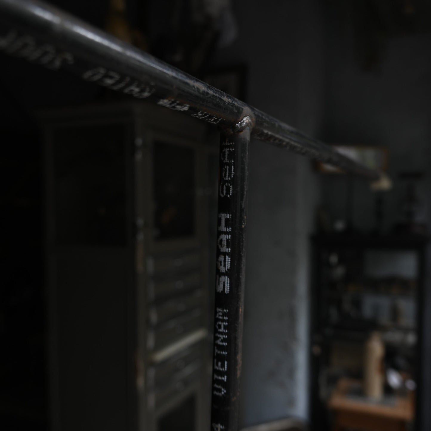 T Bar Rack{RF-01317}
