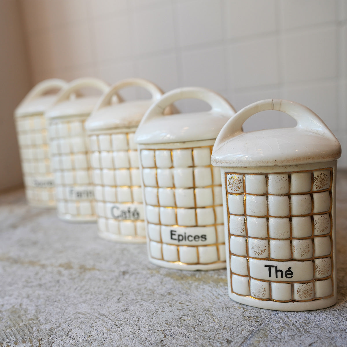 { F-008010}Antique Canister Set{ F-00910}
