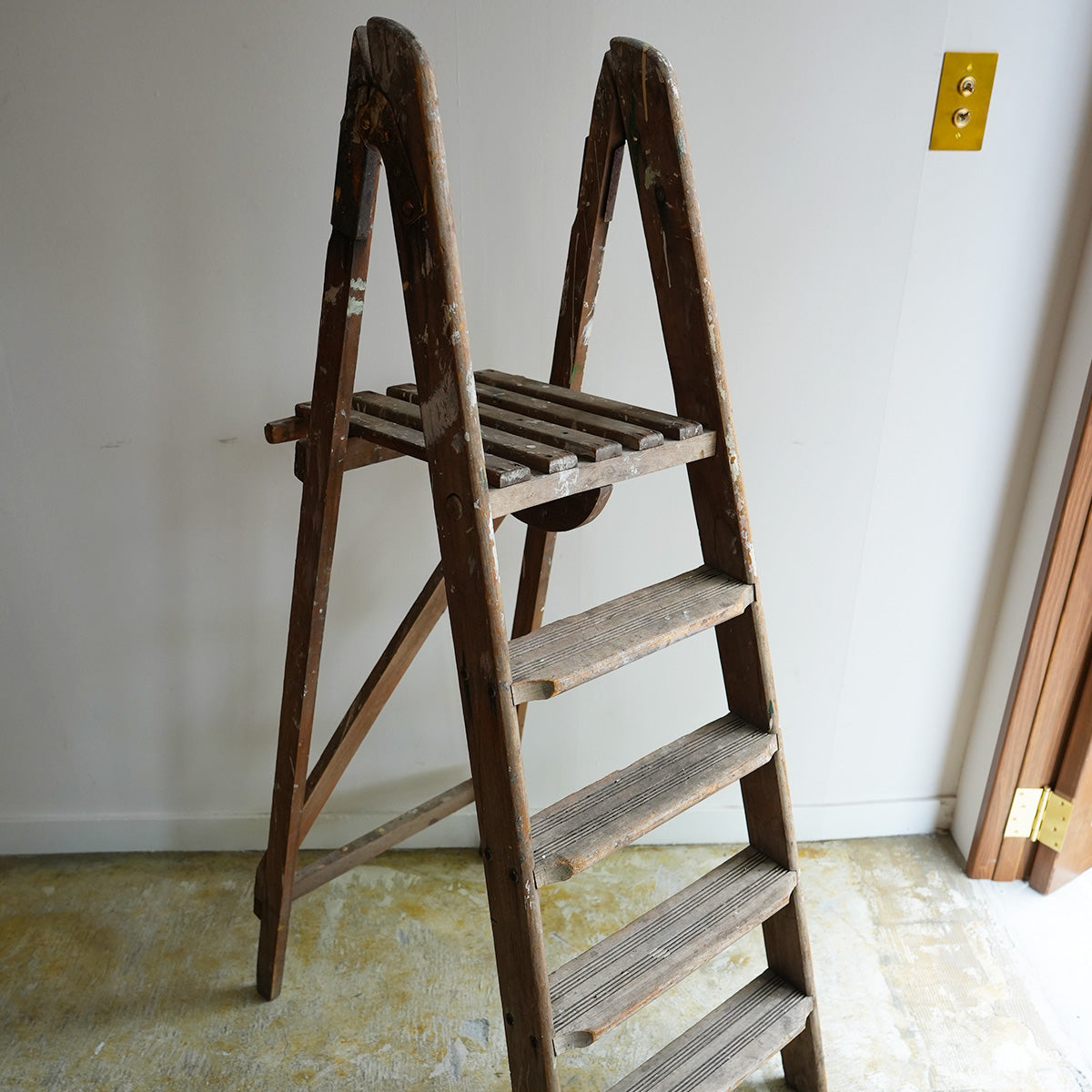 Paint Wood Ladder{F-009028}