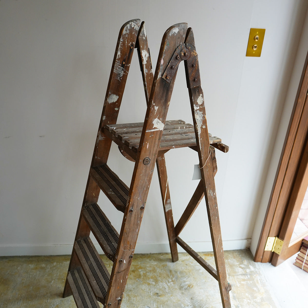 Paint Wood Ladder{F-009028}