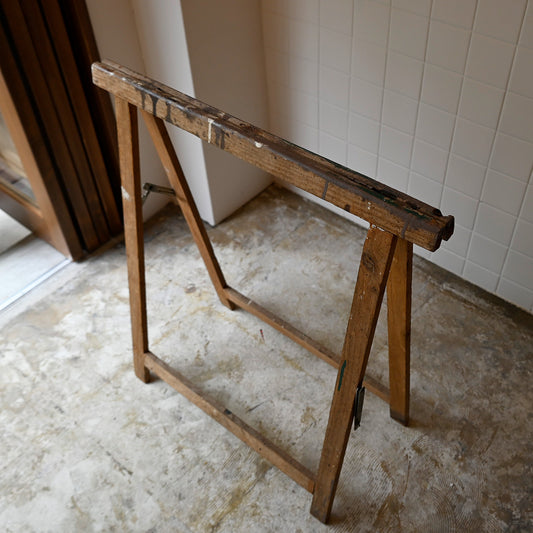 Workbench legs{F-00903}