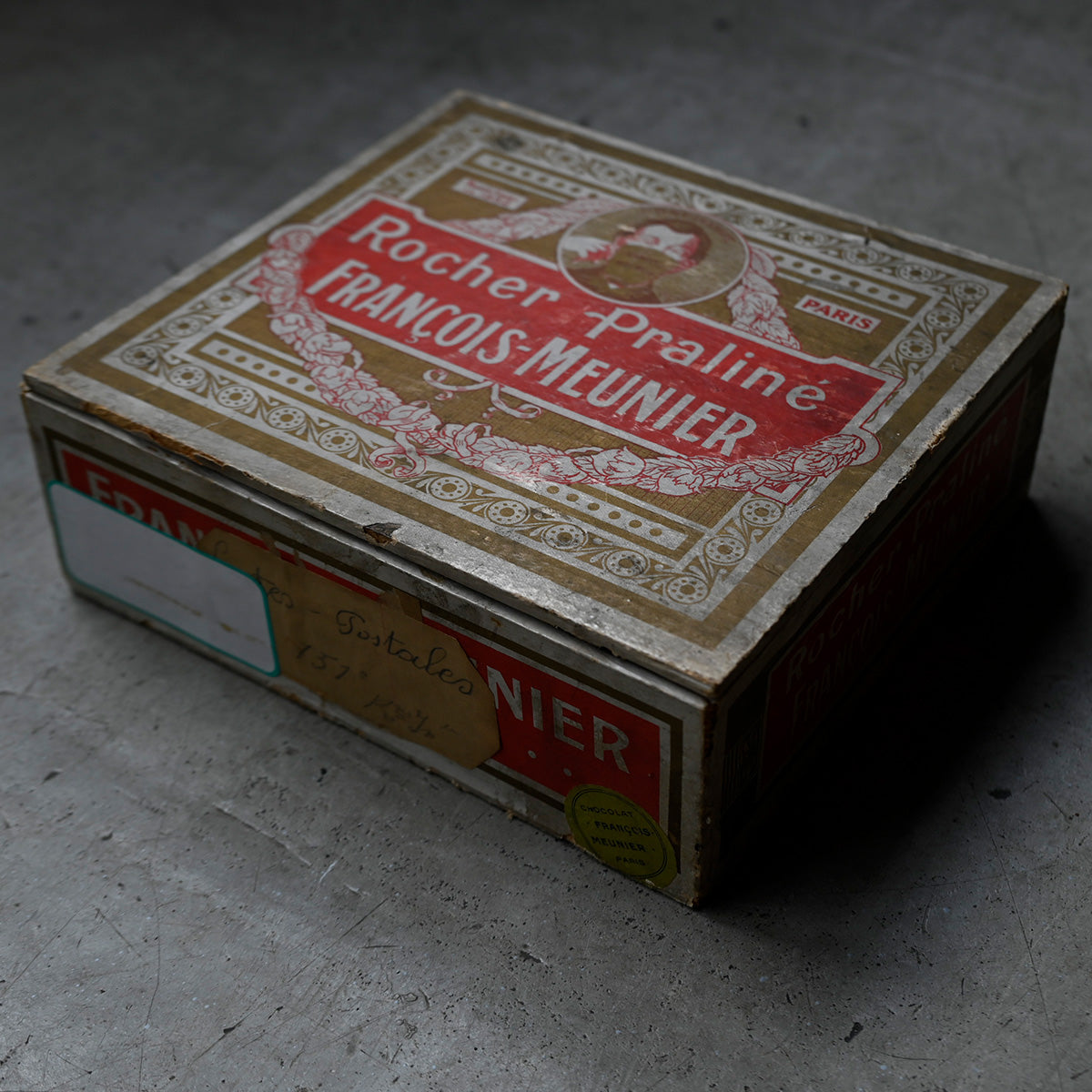 Antique French Chocolate Box{R-00714}
