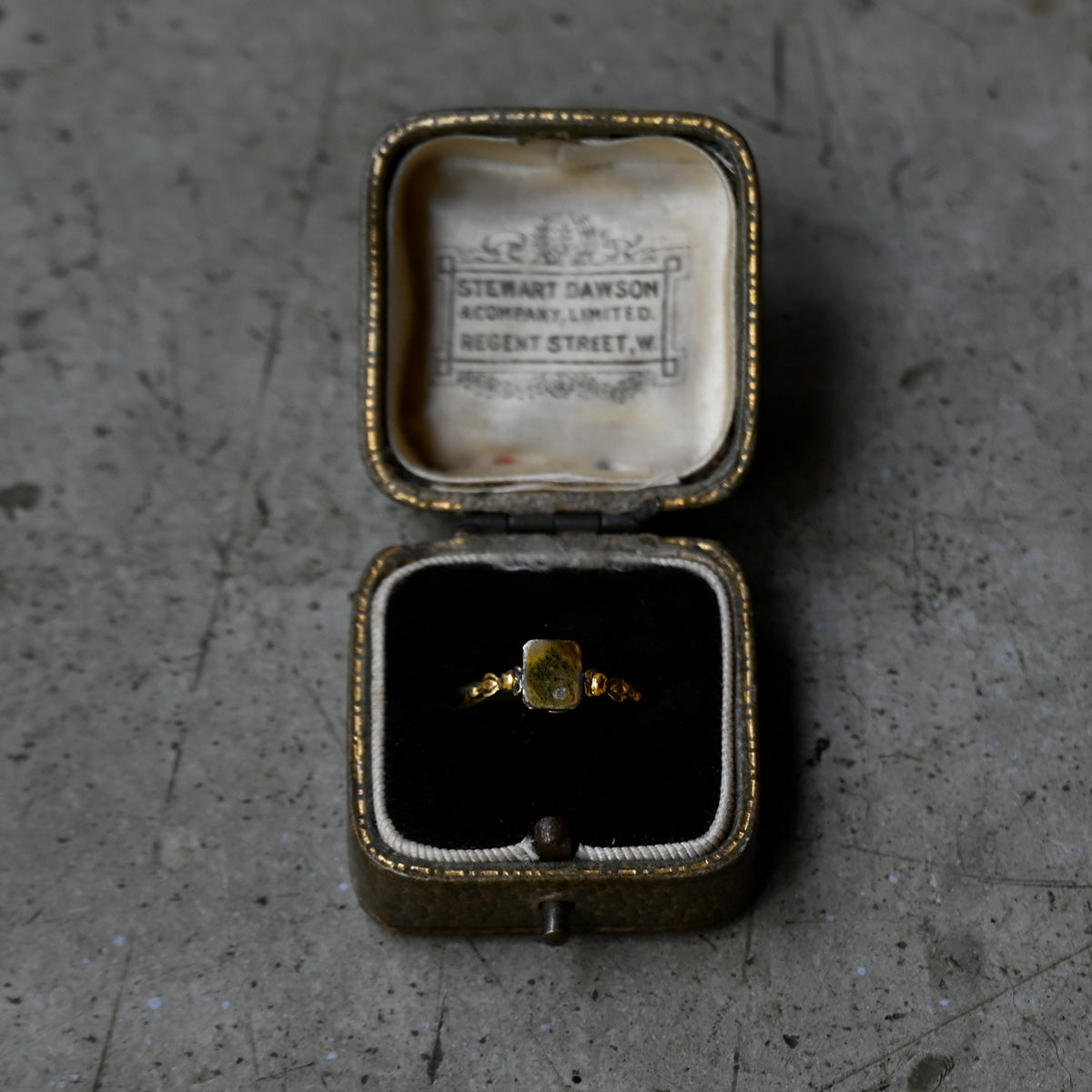Vintage Goldignet Signature Ring{R-00960}