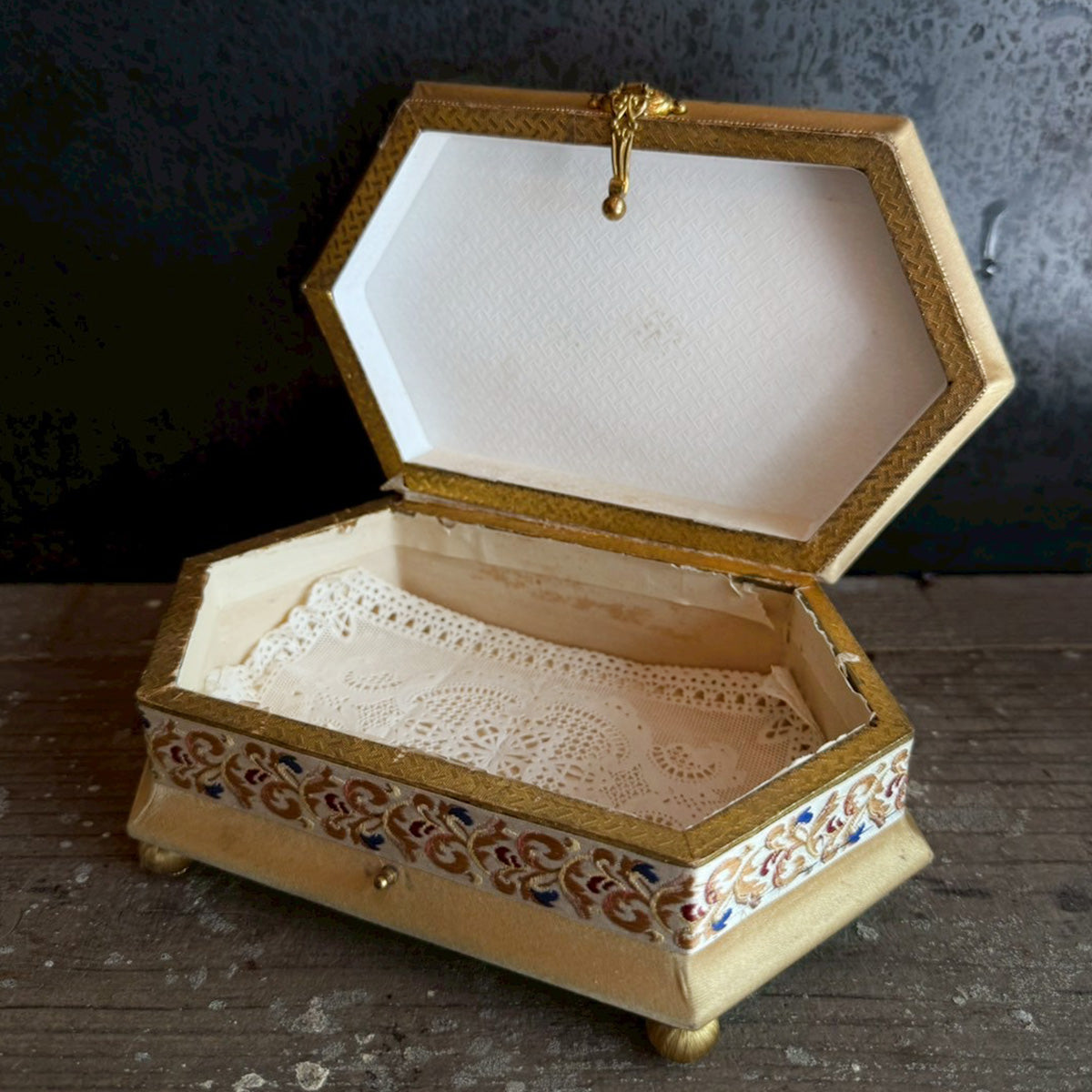 Jewelry velvet case "Napoléon style"{R-00701}