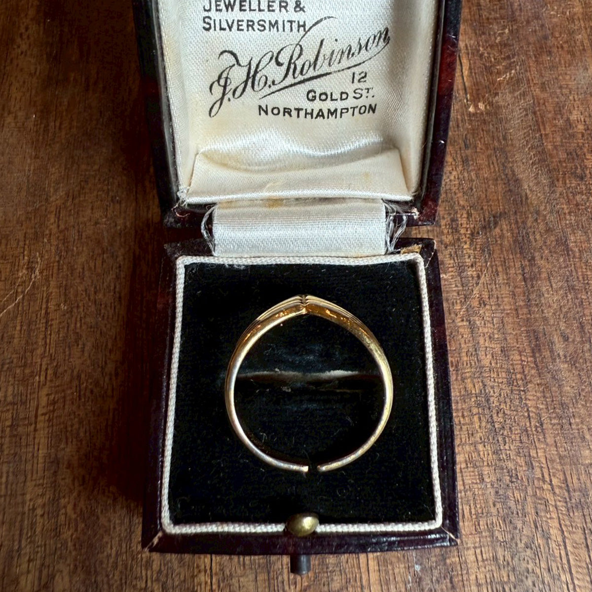 Vintage ring "design V"{R-00903}