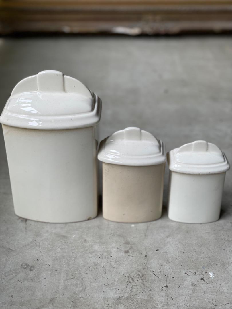 Antique Canister Set{ F-00907}