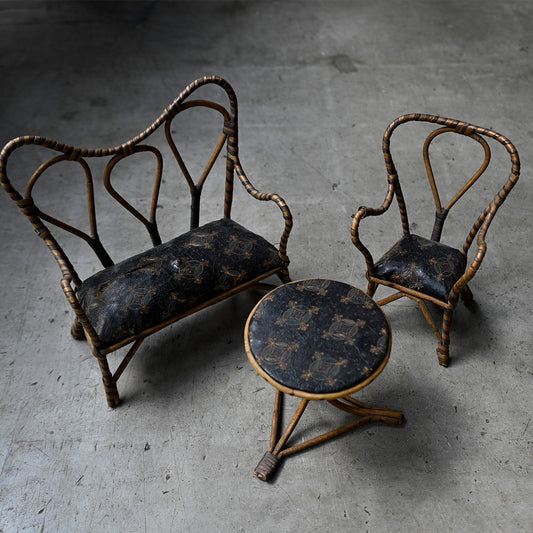Miniature table&chair {R-00613}