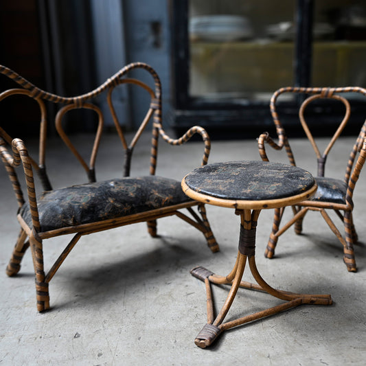 Miniature table&chair {R-00613}