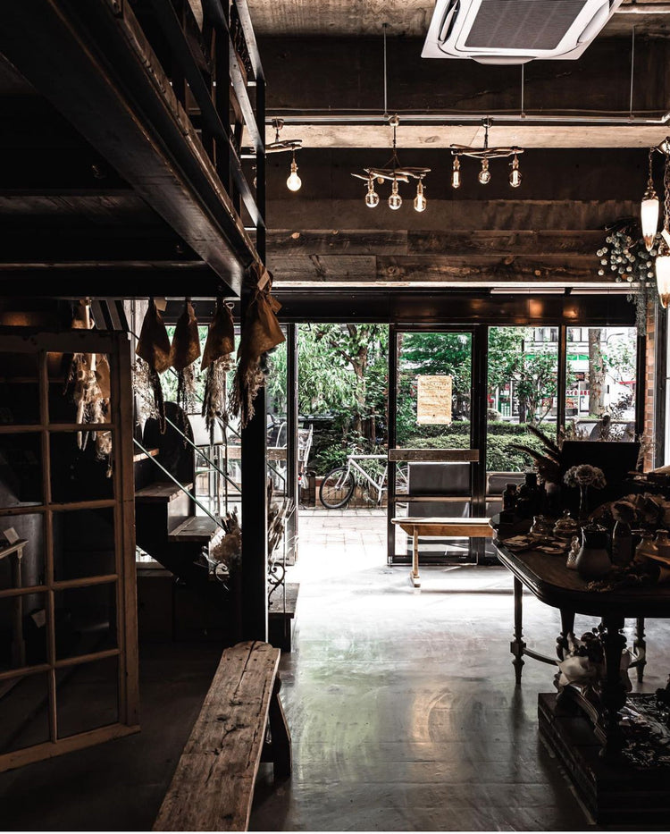 ｛Lease｝空間提供＊