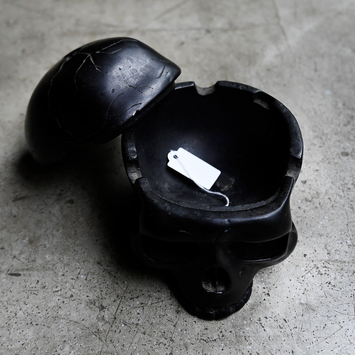 Antique Black Skull Container ｛R-00611｝アンティークオブジェ,髑髏
