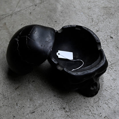 Antique Black Skull Container ｛R-00611｝