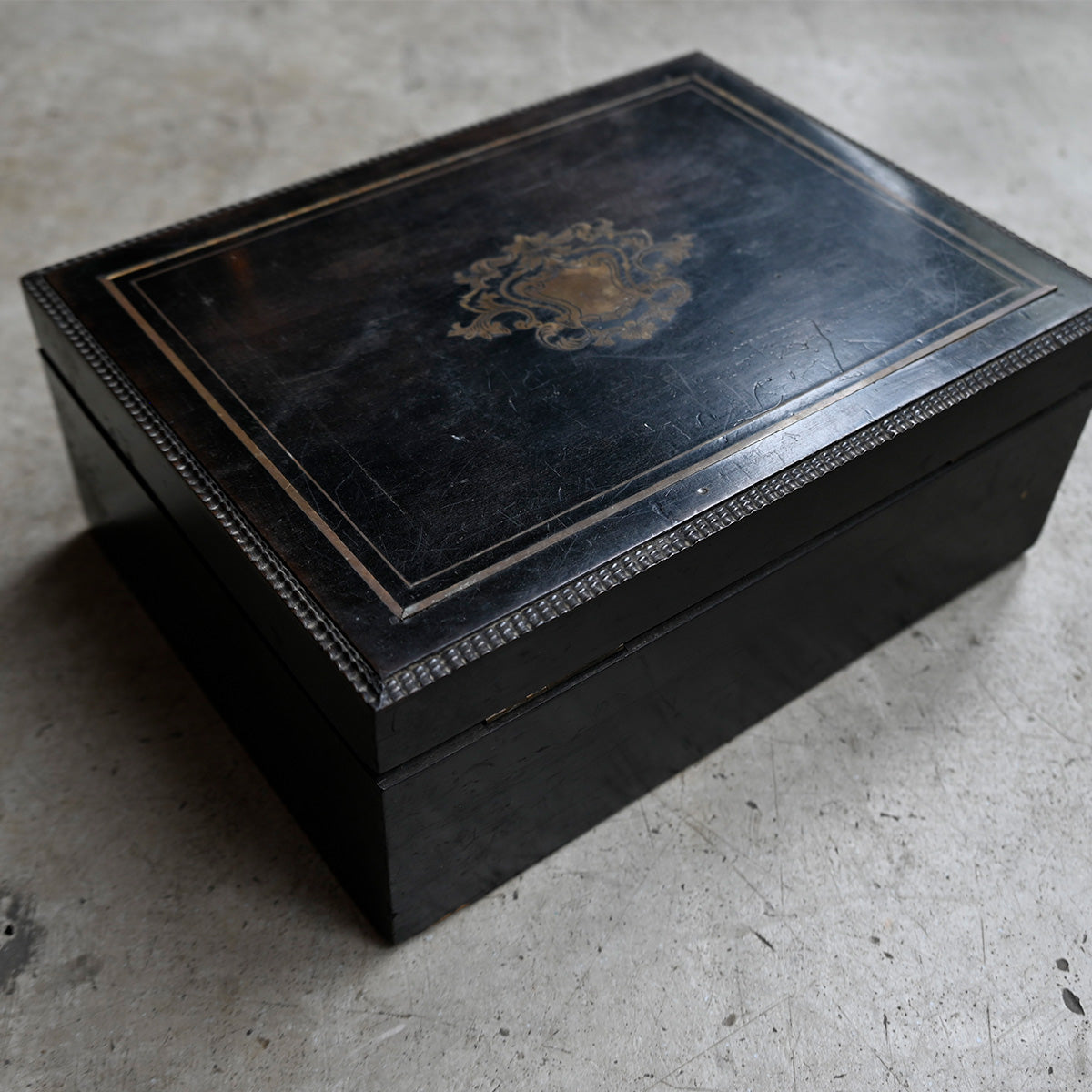 Antique Black Wooden Box Napoléon III style｛R-00713｝ ,フランス