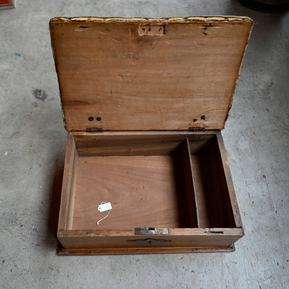 Antique Fabric-Covered Box｛R-00715｝
