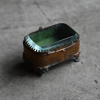 Antique Green Gold Jewelry Box ｛ R-0115｝
