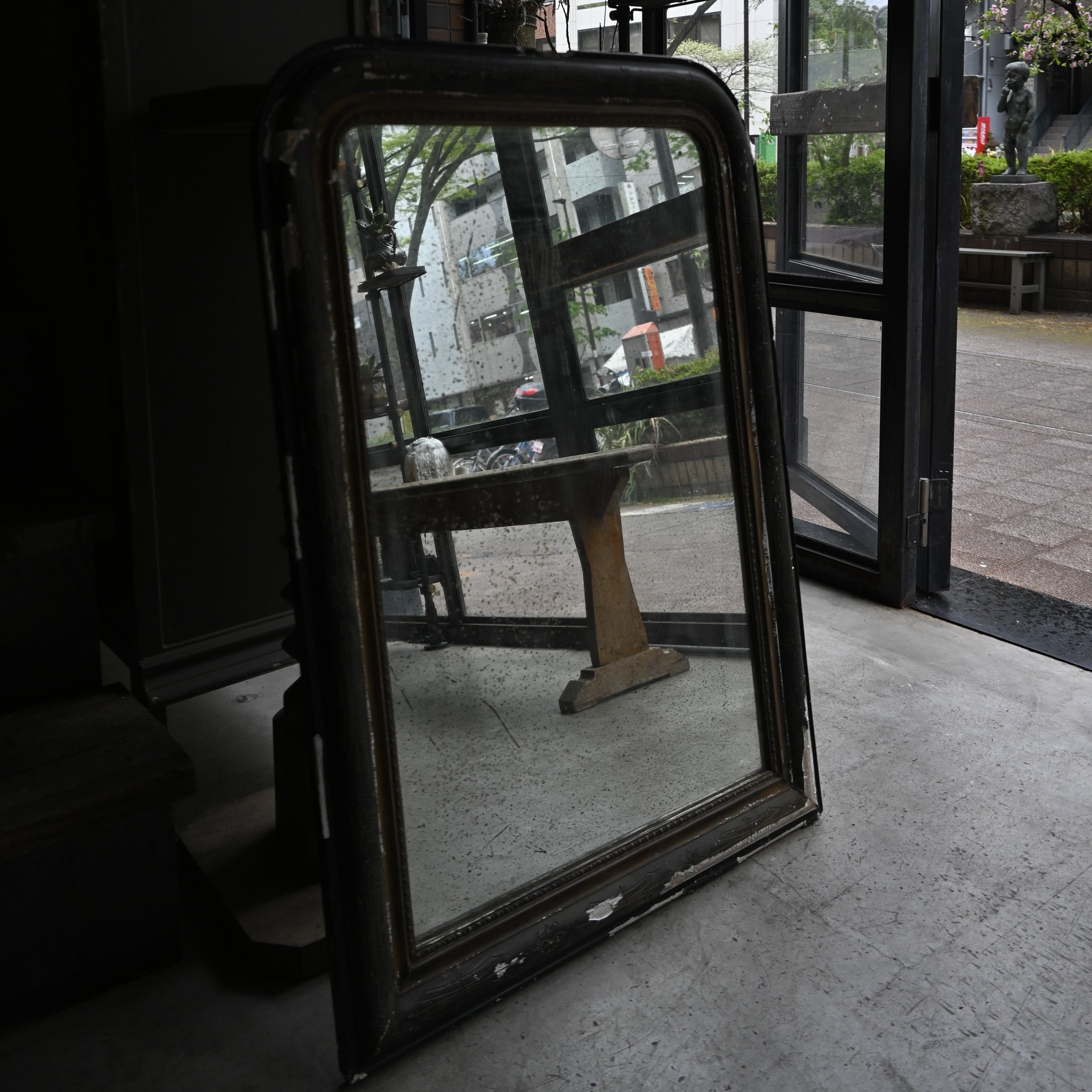 【IN】アメリカ大使館実使用 70年代 アンティークミラー  W69 X H99㎝ antique-wall-mirror-god.png?v=