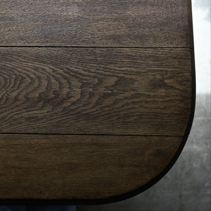Oak wood square table {R-00104}