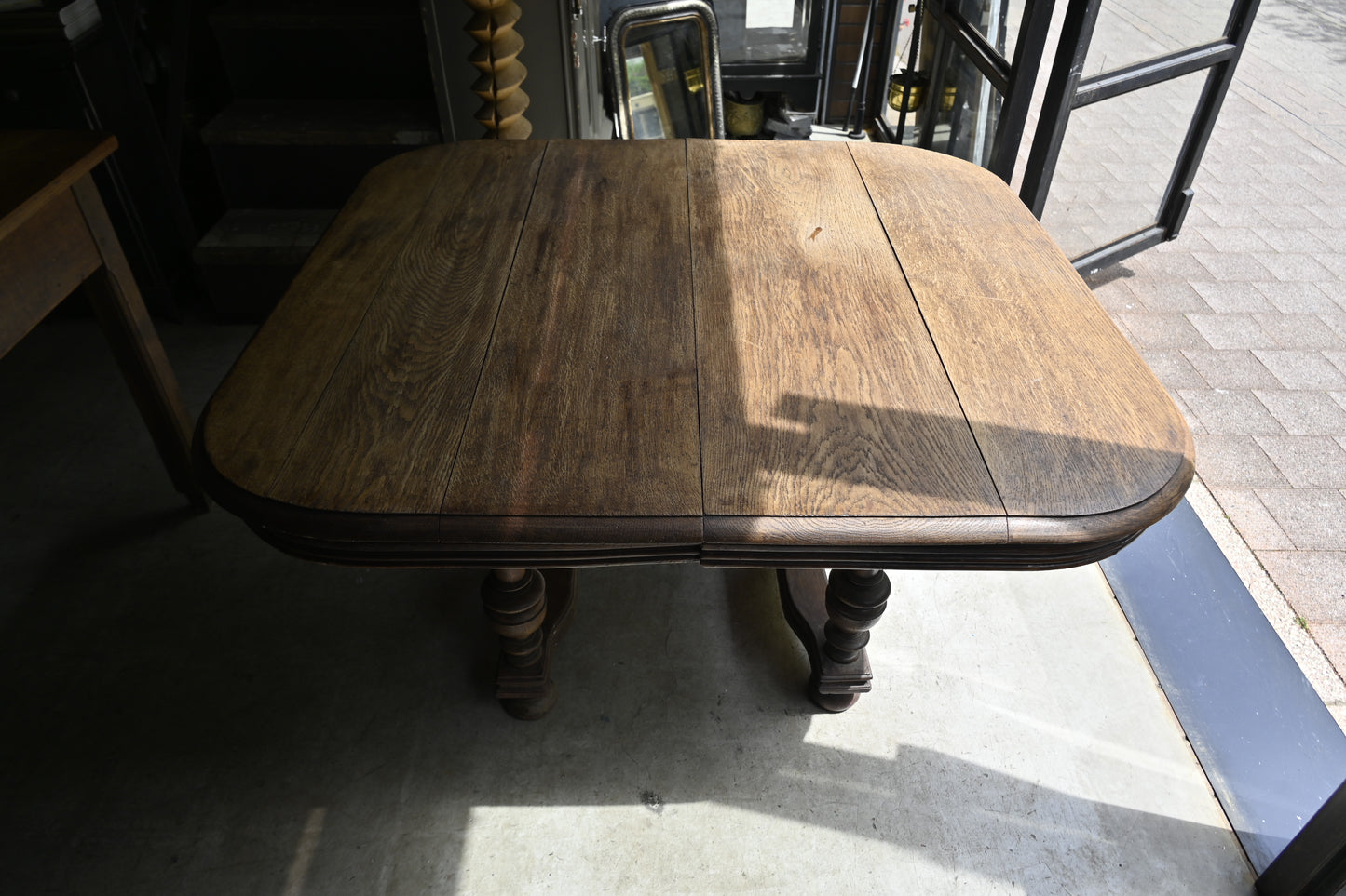 Oak wood square table {R-00104}