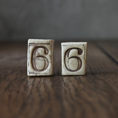 Pottery Numbers"6"｛R-01135｝