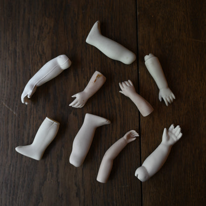 Pottery objet "Arms and Legs"｛R-01137｝