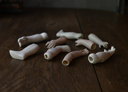 Pottery objet "Arms and Legs"｛R-01137｝