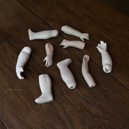 Pottery objet "Arms and Legs"｛R-01137｝