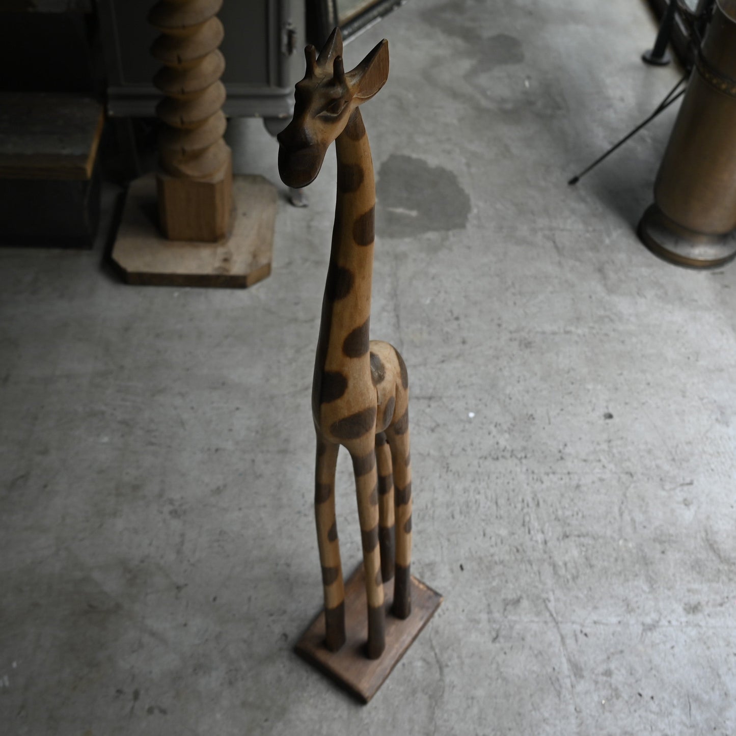 Wood figurine"Giraffe"｛ R-00641｝