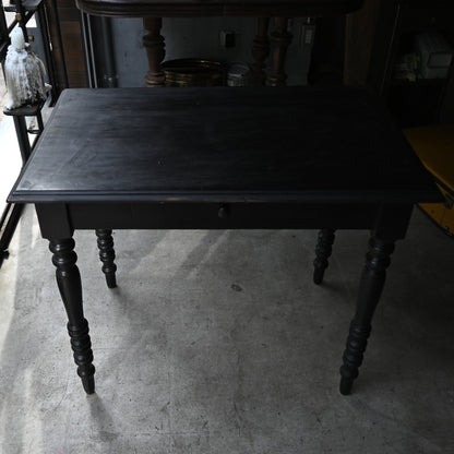Napoléon III style Black paint Table {RF-00308}