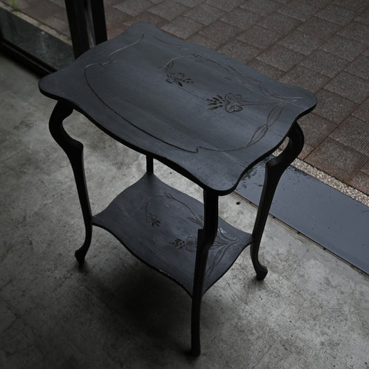 Floral sculpture side Table｛RF-00217｝