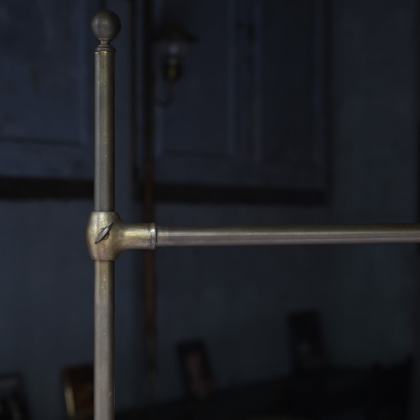 Antique Brass metal hanger rack｛RF-00215｝