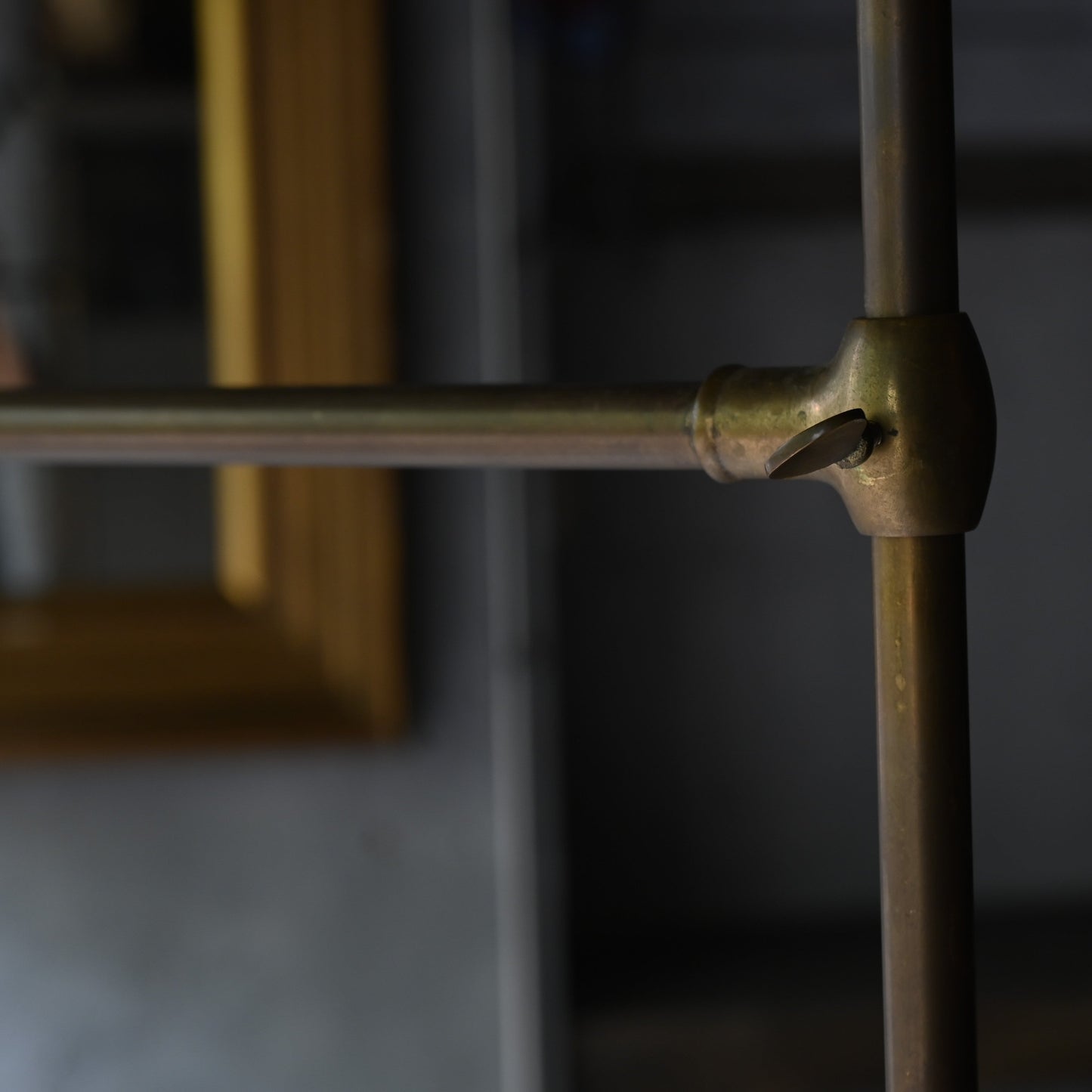 Antique Brass metal hanger rack｛RF-00215｝