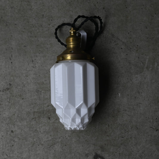 Milk Glass Art Deco Style Lamp｛RF-008｝