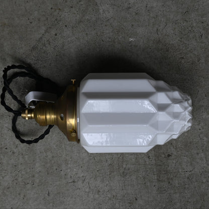 Milk Glass Art Deco Style Lamp｛RF-00804｝