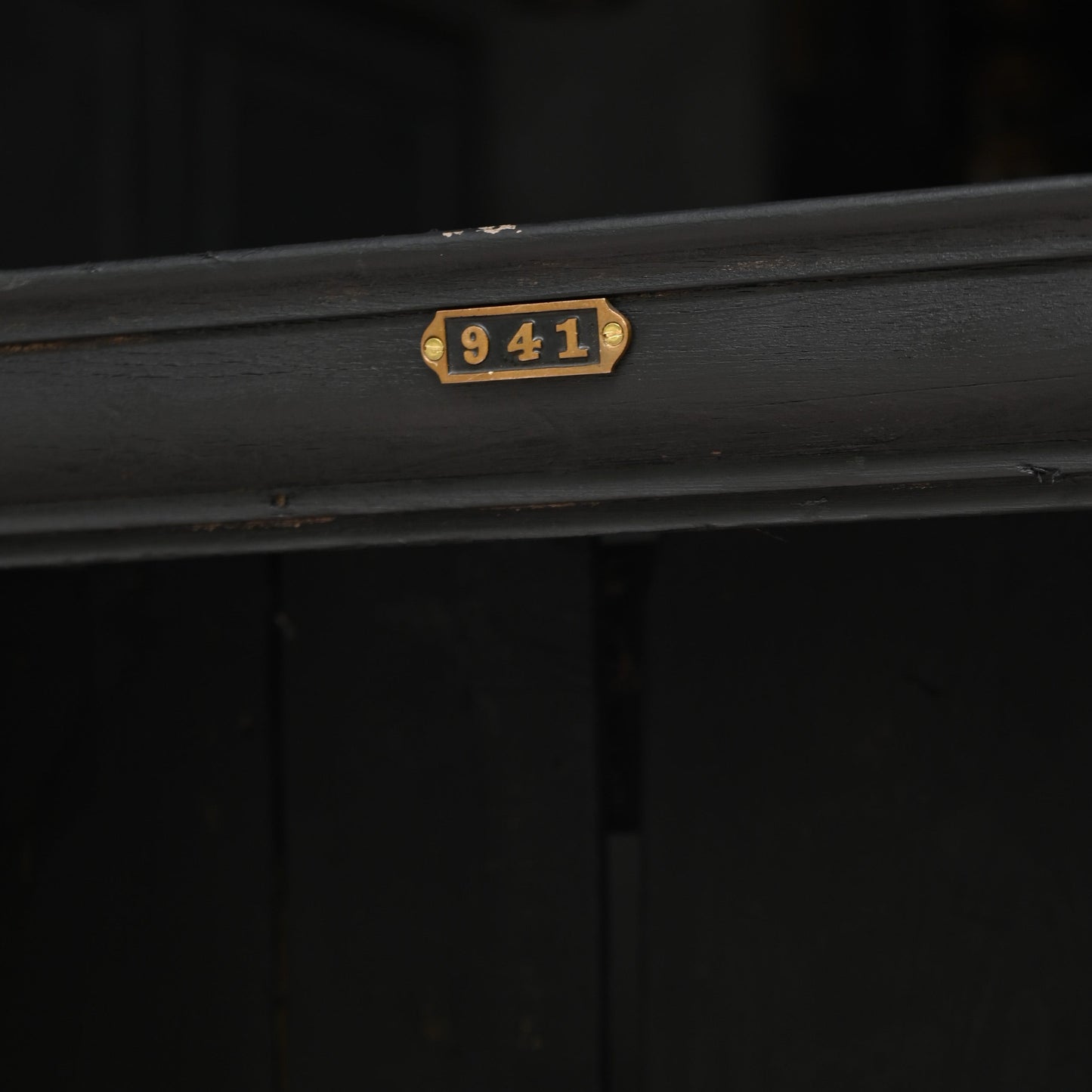 Black paint wood shelf｛ RF-00110｝