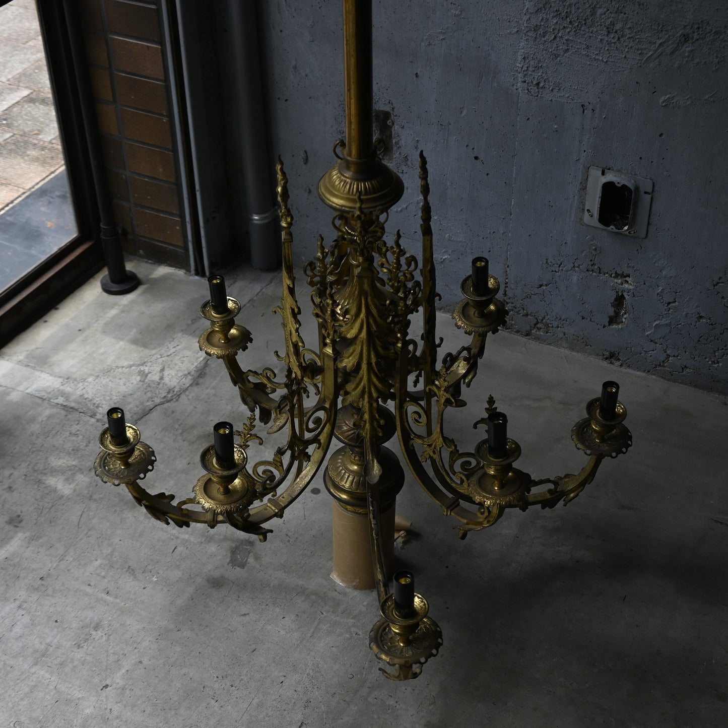 Gothic-style abbey chandelier（8灯）｛RF-00717｝