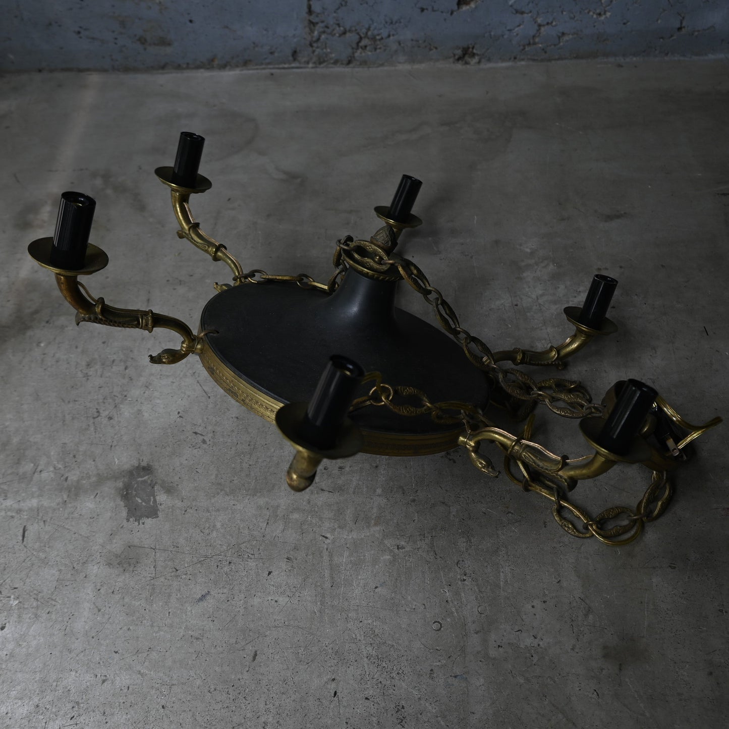 Black & Gold Brass chandelier（6灯）｛RF-00715｝