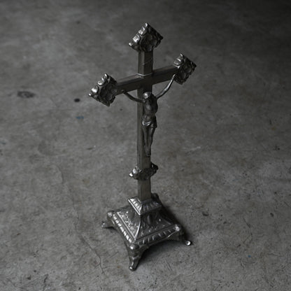 Metal Cross Christ Figure｛ RB-00203 ｝