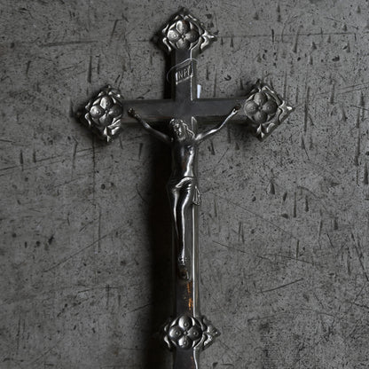 Metal Cross Christ Figure｛ RB-00203 ｝