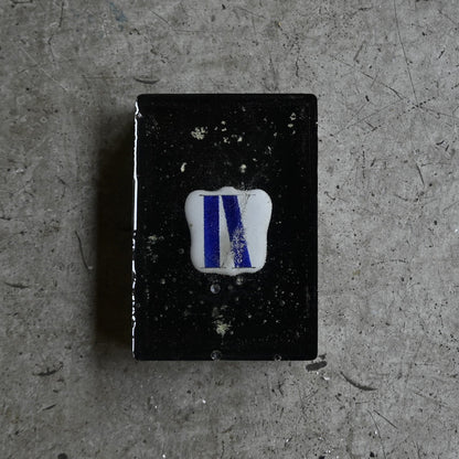 Acrylic resin object "XI"｛RB-01009｝