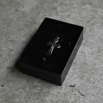 Acrylic resin object "Cross"｛RB-01010｝