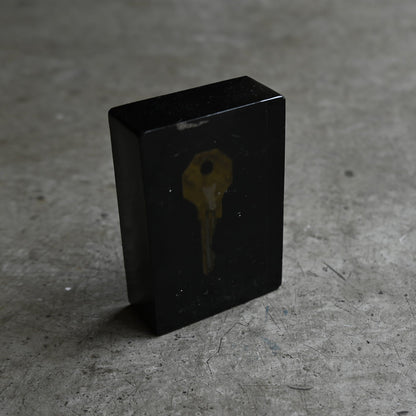 Acrylic resin object "Key"｛RB-01012｝