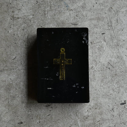 Acrylic resin object "Cross"｛RB-01013｝