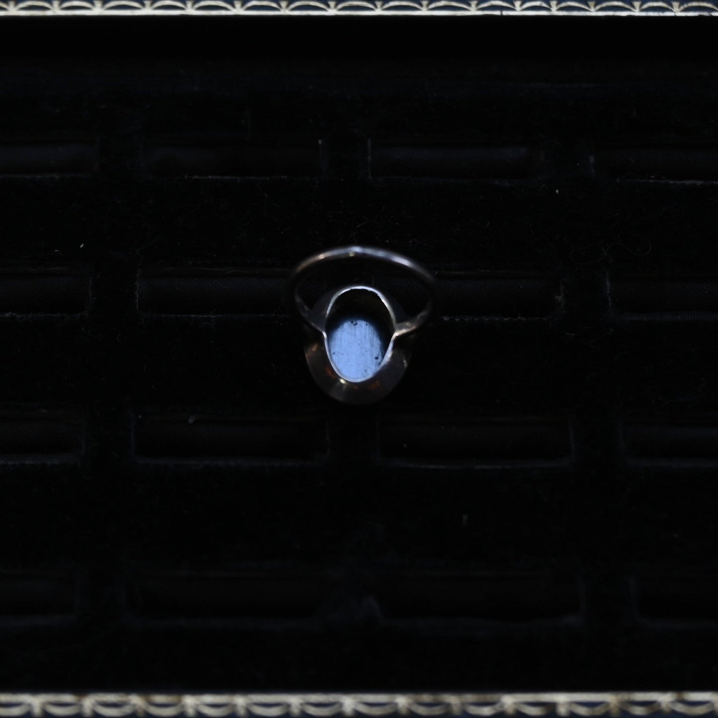 Black Faceted Stone Ring "Metal" ｛RM-00306｝