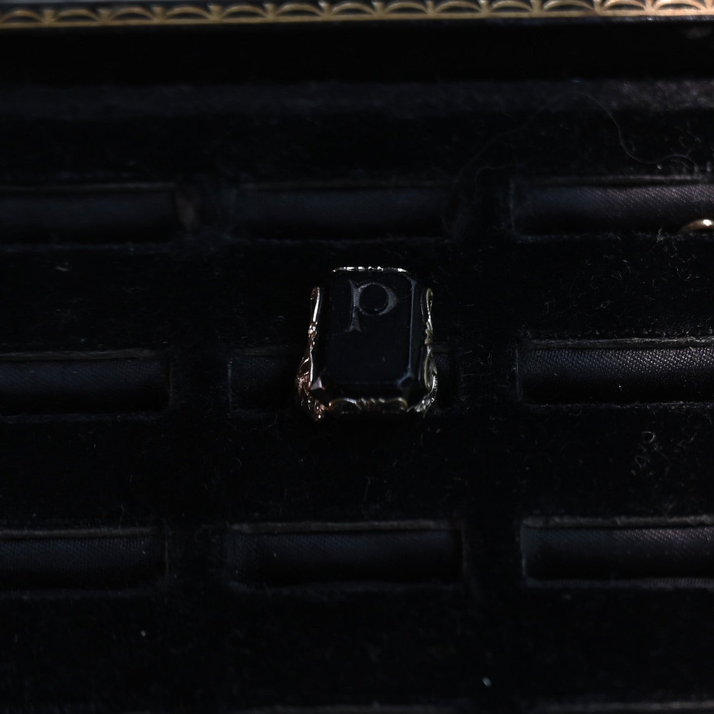 Initial Silver Ring "onyx P" ｛RM-00309｝