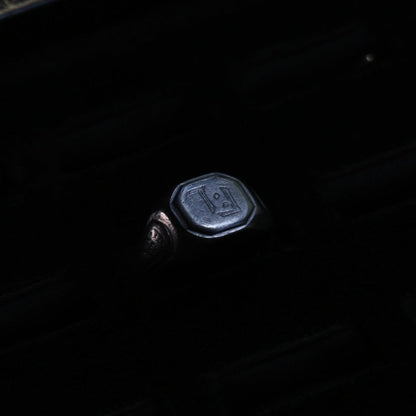 Octagon Initial  Ring "FL"｛RM-00312｝
