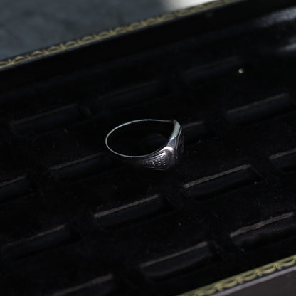Octagon Initial  Ring "FL"｛RM-00312｝