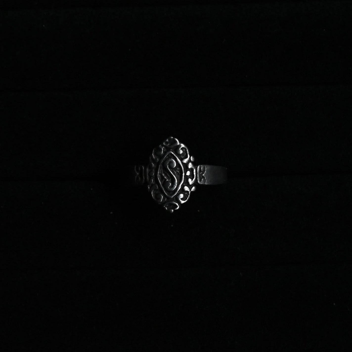 Vintage Initial Ring "S"｛RM-00316｝