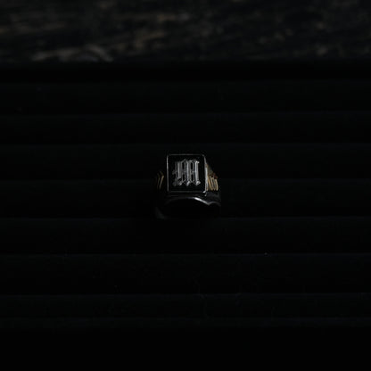 Vintage Gold×Silver signet Ring "M" ｛RM-00317｝