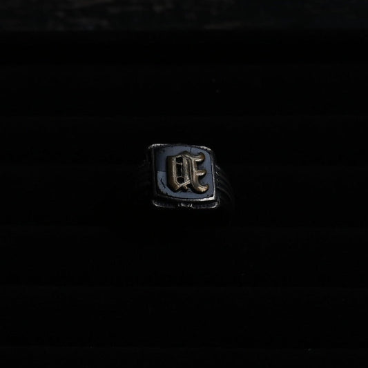 Vintage Gold Black Onyx Signet Ring ｛RM-00318｝