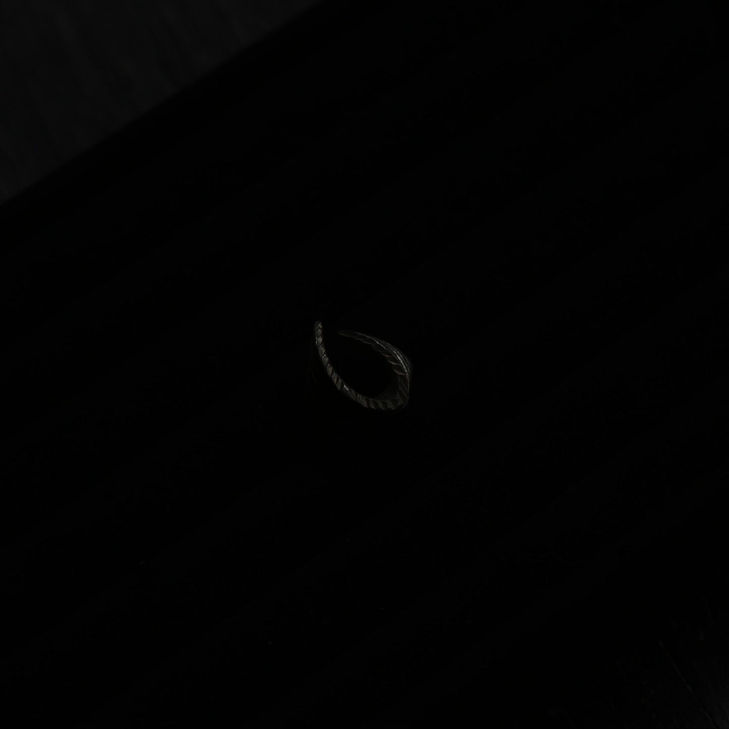 Vintage Sculptural  Ring "14k"｛RM-00323｝