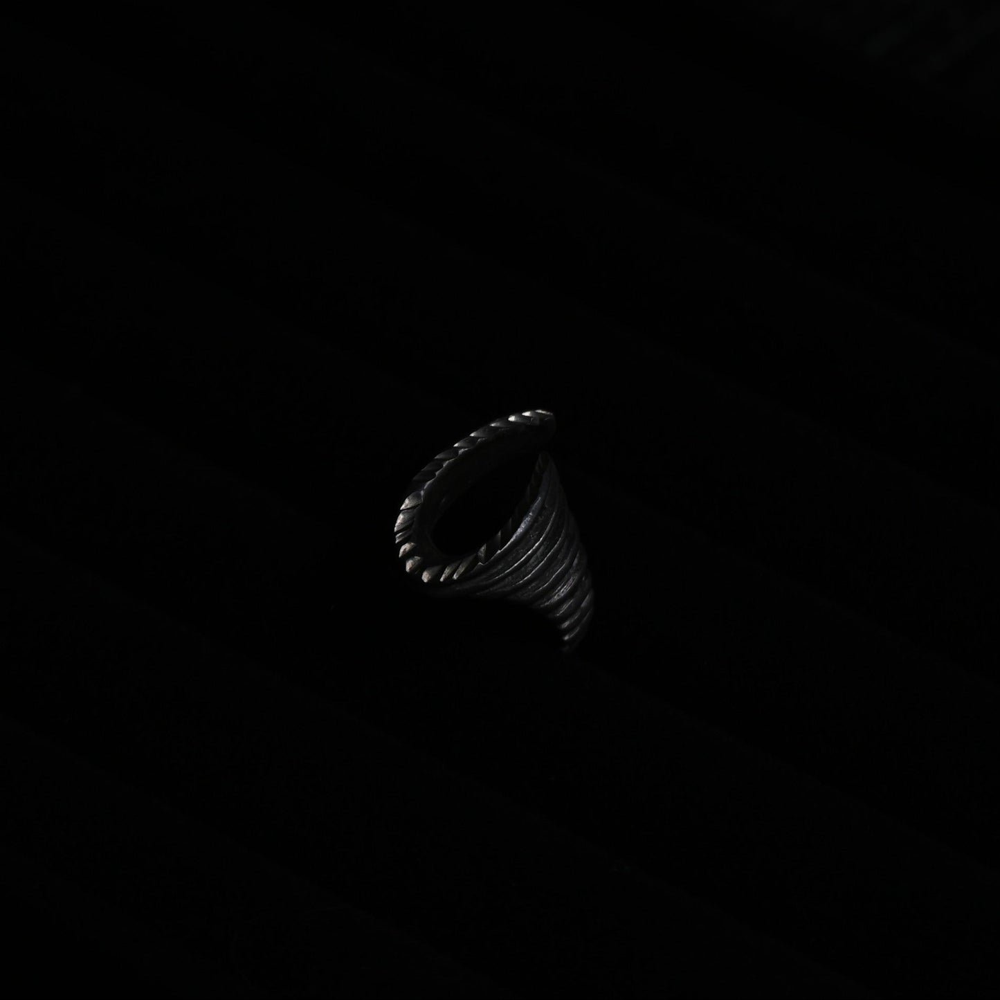 Vintage Sculptural  Ring "14k"｛RM-00323｝